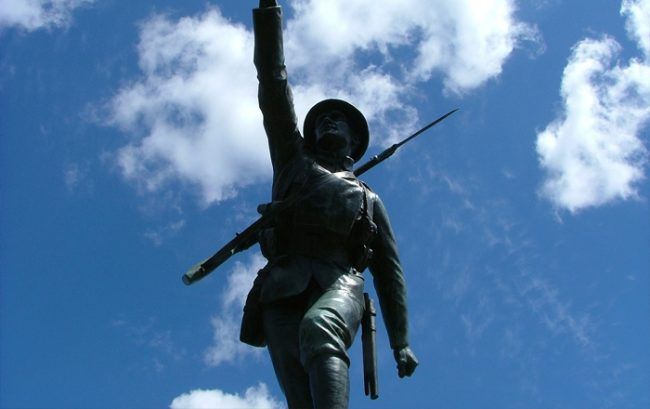 Bridgnorth memorial statue